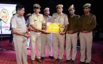 उत्कृष्ट सेवा के लिए जिलेभर से 114 पुलिस प्रतिभाओं को किया सम्मानित