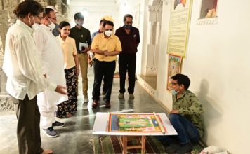 कला एवं संस्कृति मंत्री ने ‘‘पिछवाई’’ कला कार्यशाला का अवलोकन किया ‘गणपति यात्रा’’ से हुए अभिभूत